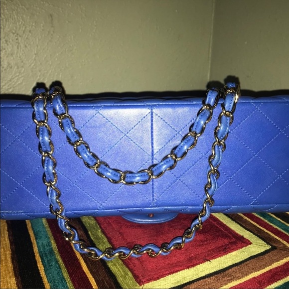 Chanel jumbo flap handbag - Picture 7 of 16